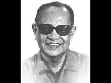 Amado V Hernandez (Filipino Writer) ~ Bio Wiki | Photos | Videos