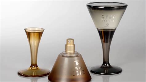 Perfume Em Formato De Taça