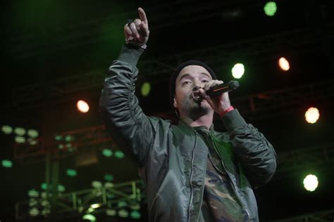 J Balvin resulta ileso tras estrellarse su avión en Las Bahamas