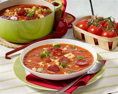 Tomatensuppe Mit Nudeln Und Wurst Rezept LECKER