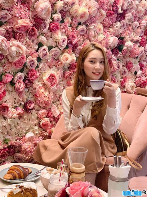 Hot girl Cù Phương Linh