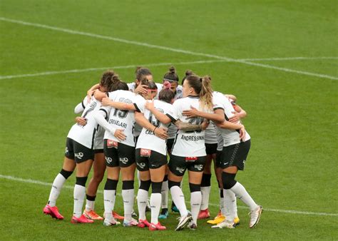 Corinthians Feminino : Tudo Igual No Derby Palmeiras X Corinthians Futebol Feminino Melhores ...