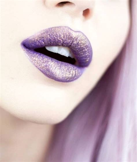 50 Beautiful Purple Lipstick Makeup Ideas With Images Purple Lipstick Makeup Bold Makeup