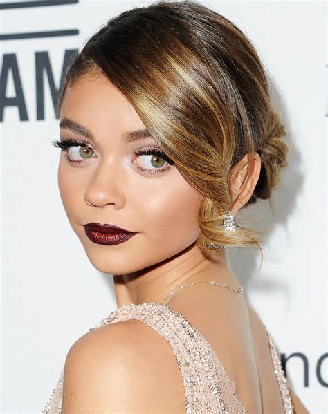 13 Celebrities Wearing Winter’s Dark Lipstick Trend | StyleCaster