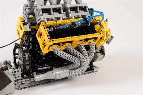 Lego Technic V8 Engine 04 Better View Of The Exhaust Flickr