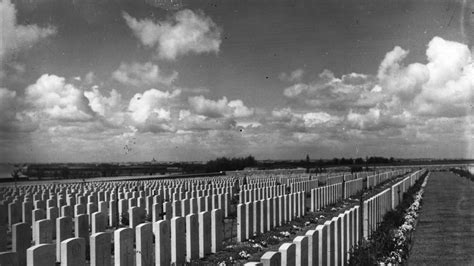 Ceremony marks 100 years since Battle of Passchendaele | World News ...