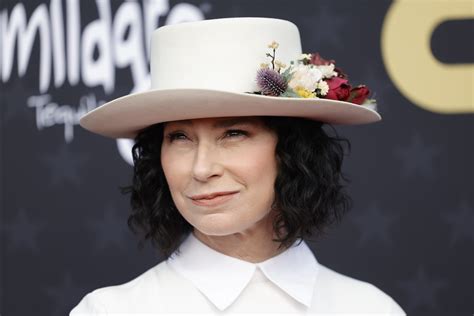 Amy Sherman-Palladino Movies And Tv Shows 60 Photos - Moonagedaydream.film