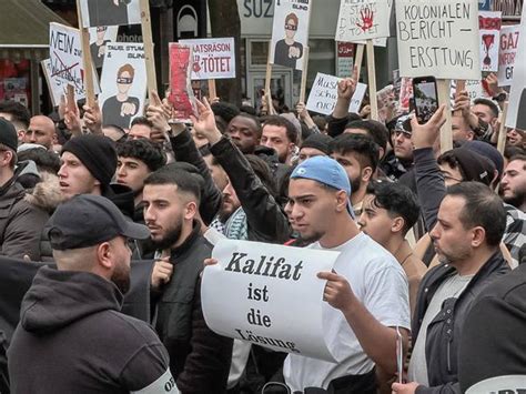 Nach Kalifat Demo In Hamburg Faeser Setzt Auf Mehr Abschiebungen Von