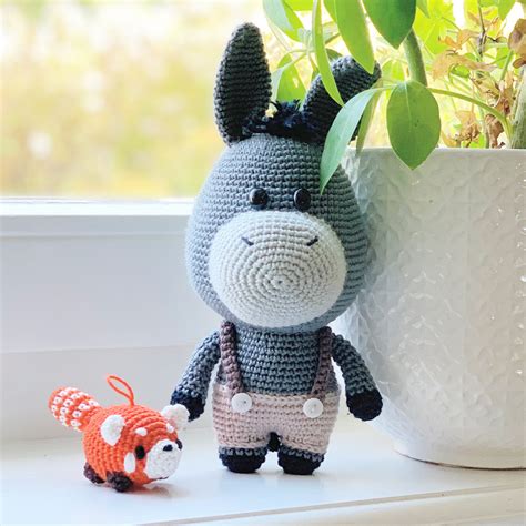 Free Red Panda Crochet Pattern 6