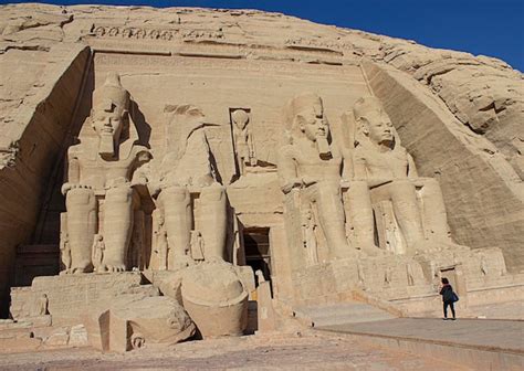 Premium Photo | Facade of the temple of ramses ii at abu simbel egypt