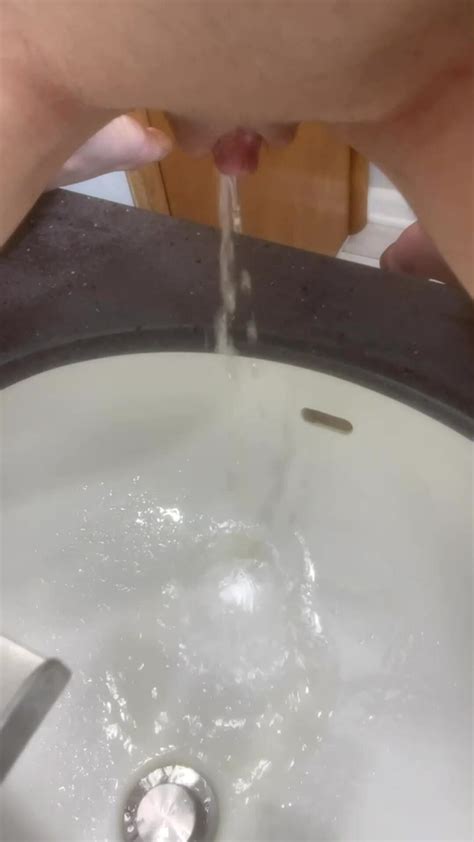 Amateur Piss And Grool In Sink ThisVid