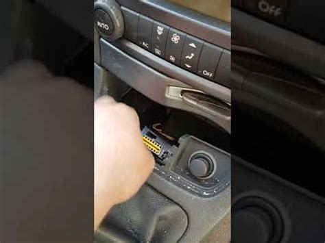 OBD Location Renault Laguna YouTube