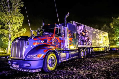 Optimus Prime Truck als Highlight der VIECC 2018