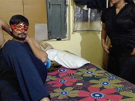 Spatan003 Naked Stripping On Cam For Live Sex Video Chat Gyrls