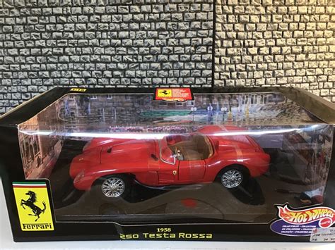 Modellauto Ferrari 250 Testa Rossa 1958 1 18 Hot Wheels Neu Und Originalverpackt In