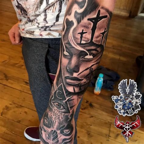 Cr Dit Ig Vikingtattoo Vikings Viking Tatouage Viking D Couvrez