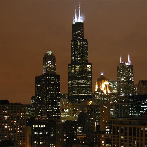 Get Afraid of Skydeck Chicago - Man Afraid of Everything