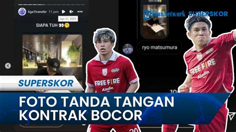 Foto Tanda Tangan Kontrak Bocor Top Skor Persis Solo Selangkah Gabung