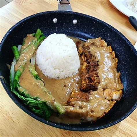 Ateneo canteen shows how the Lord provides | Lifestyle.INQ | Lifestyle.INQ