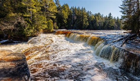 Tahquamenon Falls They Were Nicknamed The Root Beer Falls