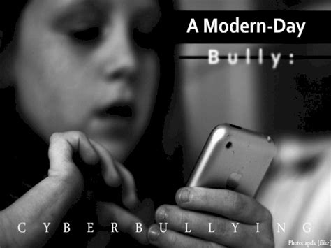 PPTX A Modern Day Bully Cyberbullying PDFSLIDE NET