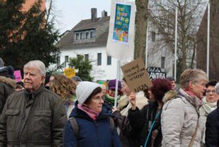 Herten Viele Fotos Von Der Demonstration Gegen Rechte Hetze