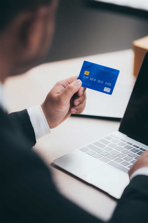 Customers complain about recent lane bryant cc billing errors