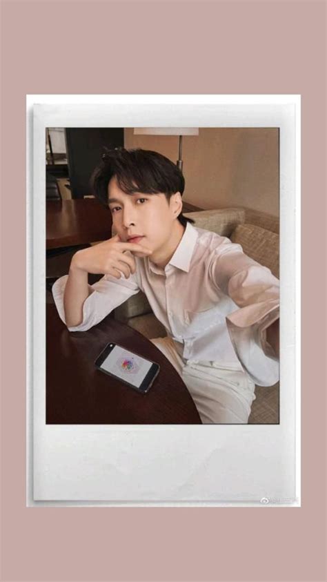 Actualización de Lay en weibo Baekhyun Polaroid film Film