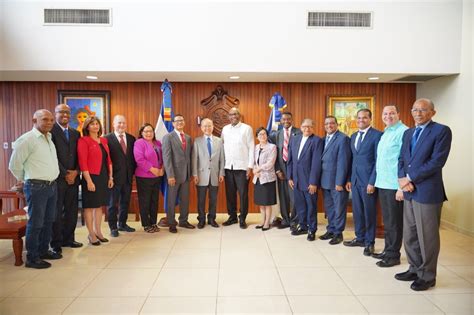 Rector Uasd Recibe Delegaci N De La Soka Gakkai Internacional