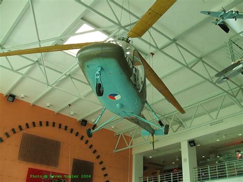 Aero HC-102 Walk Around Page 1