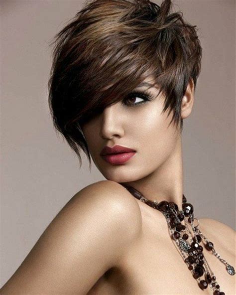 Magnifiques Photos De Coiffure Courte Avec Images Coiffure