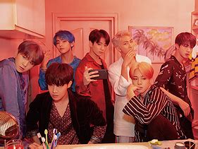 BTS lança o álbum Map of the Soul Persona e clipe de Boy With Luv