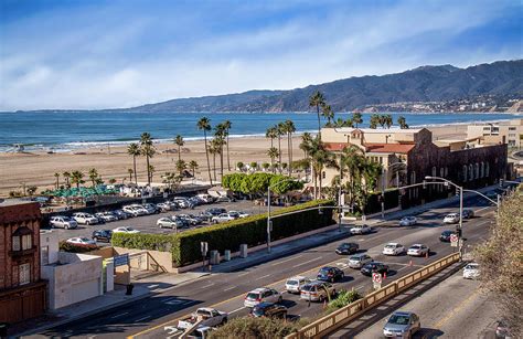 Santa Monica Bay - Jonathan Beach Club Photograph by Gene Parks