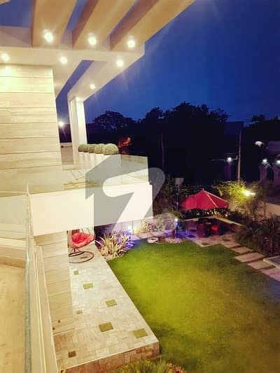 1 Kanal Beautiful Stylish Bungalow For Sale In DHA Phase 6 Lahore DHA