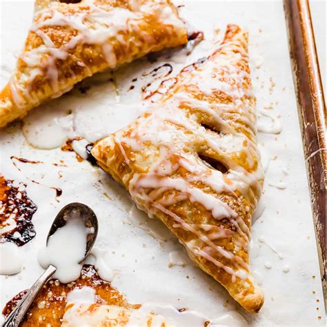 Apple Turnover With Puff Pastry