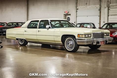 Cadillac Fleetwood Classic Collector Cars