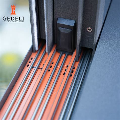 Gedeli High Quality Aluminum Sliding Window with Grill Design