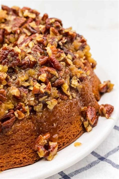 Easy Pecan Upside Down Cake From A Cake Mix Margin Making Mom