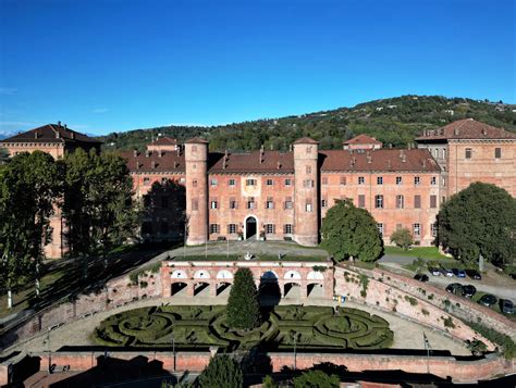 Castello Reale Di Moncalieri Moncalieri Italia It