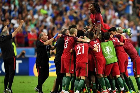 Pas De Ronaldo Pas De Problème Eder Crucifie La France Le Portugal