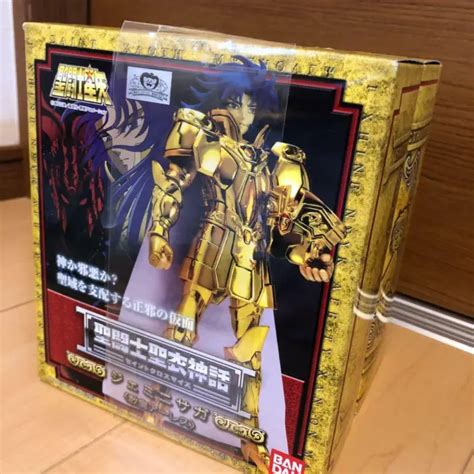 Figurine Articul E Saint Seiya Myth Gold Cloth Gemini Saga Grand Pope