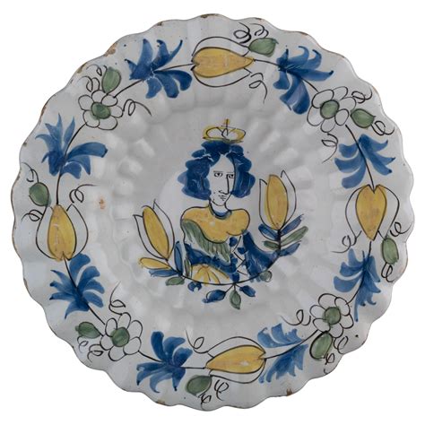 Polychrome Lobed Dish With Queen Mary Ii Stuart Delft Circa For