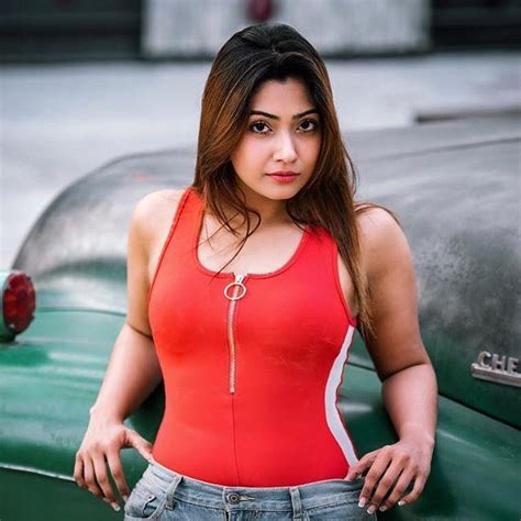 Agnijita Banerjee Bikini Cleavage Photos Are Too Hot To H