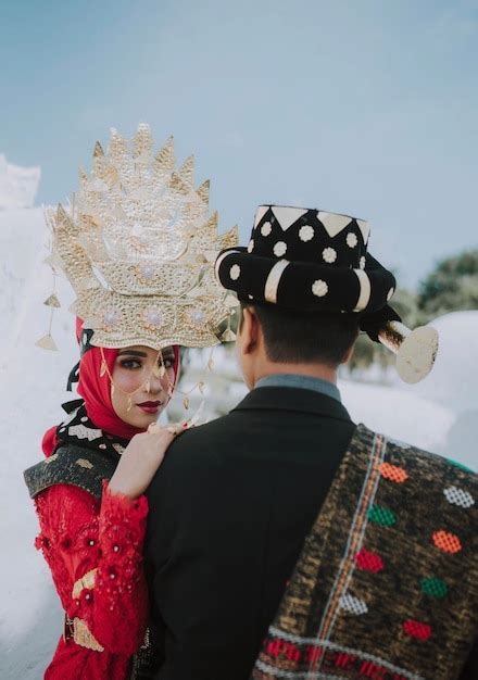 Premium Photo | Batak mandailing traditional clothes from north ...