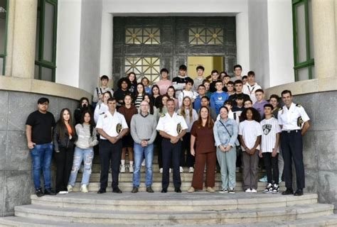 La Escuela Naval Militar de Marín formación y salidas profesionales en