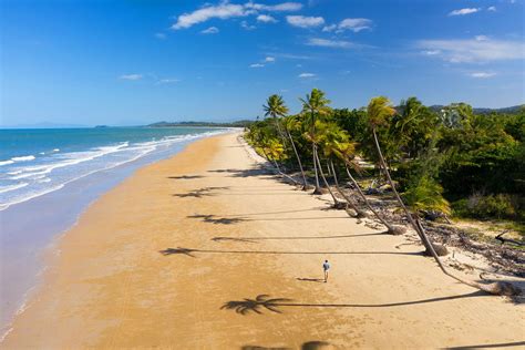 10 Best Beaches in Cairns - What is the Most Popular Beach in Cairns ...