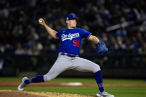 Dodgers Roster Landon Knack Nick Frasso And Hunter Feduccia To 40 Man