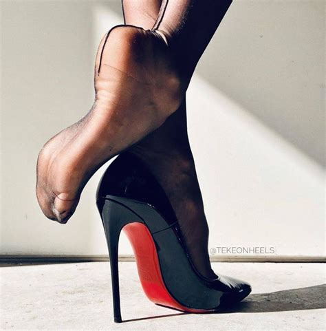 Sexy Legs And Heels Hot Heels Sexy High Heels Womens High Heels Louboutin High Heels