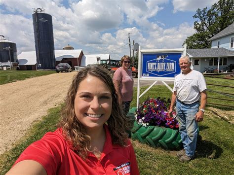 Nimtz Dairy Hosts First Dairy Breakfast Of The Year Mid West Farm Report