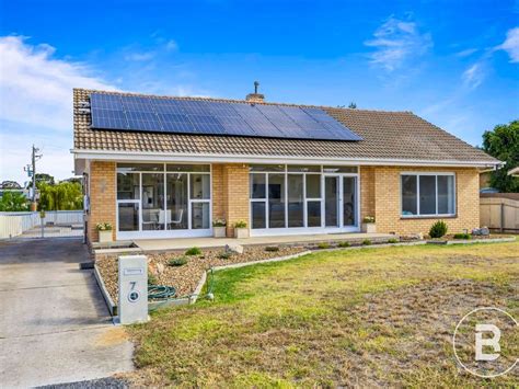 Eyre Street Ararat Vic Property Details